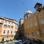 Chiavari Apartment